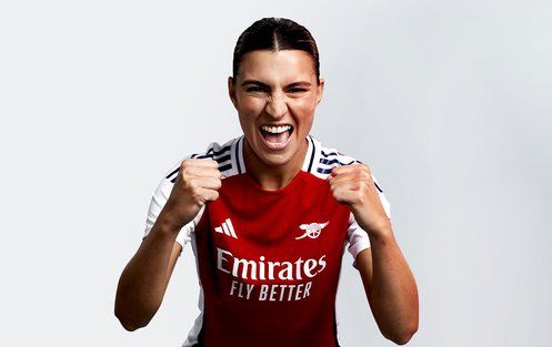Steph Catley Headshot