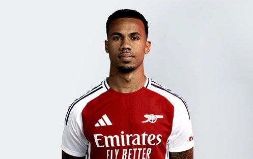 Gabriel Headshot 24/25