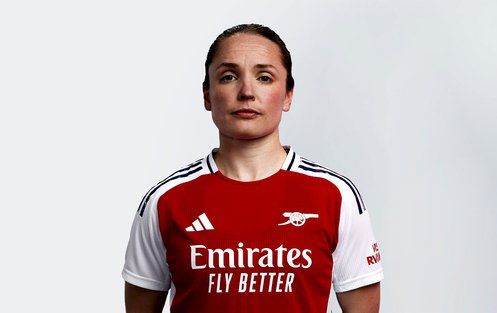 Kim Little headshot 24/25