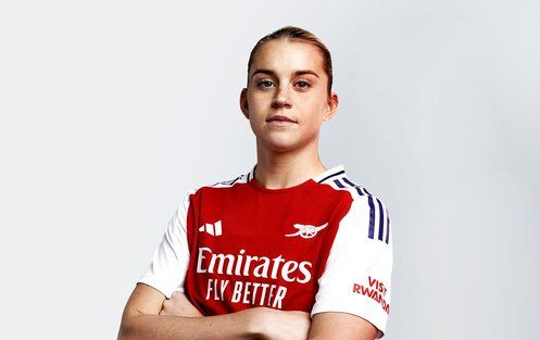 Alessia Russo Headshot